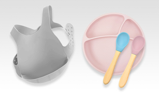 쇼핑몰 신박닷컴이 유럽 프리미엄 유아식기 브랜드 미닉오이오이(minikoioi) 제품 3종(흡착식판, 스푼, 턱받이)을 독점 계약을 맺고 수입 판매한다고 18일 밝혔다. 환경 호르몬이 없는 100% 푸드 그레이드(Food Grade) 무독성 소재의 실리콘 사용으로 열탕 소독 및 식기세척기 사용도 가능 하다. 신박닷컴 제공